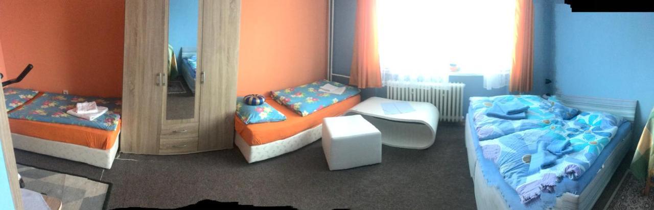 Apartamento Housing Hella Nová Lesná Exterior foto